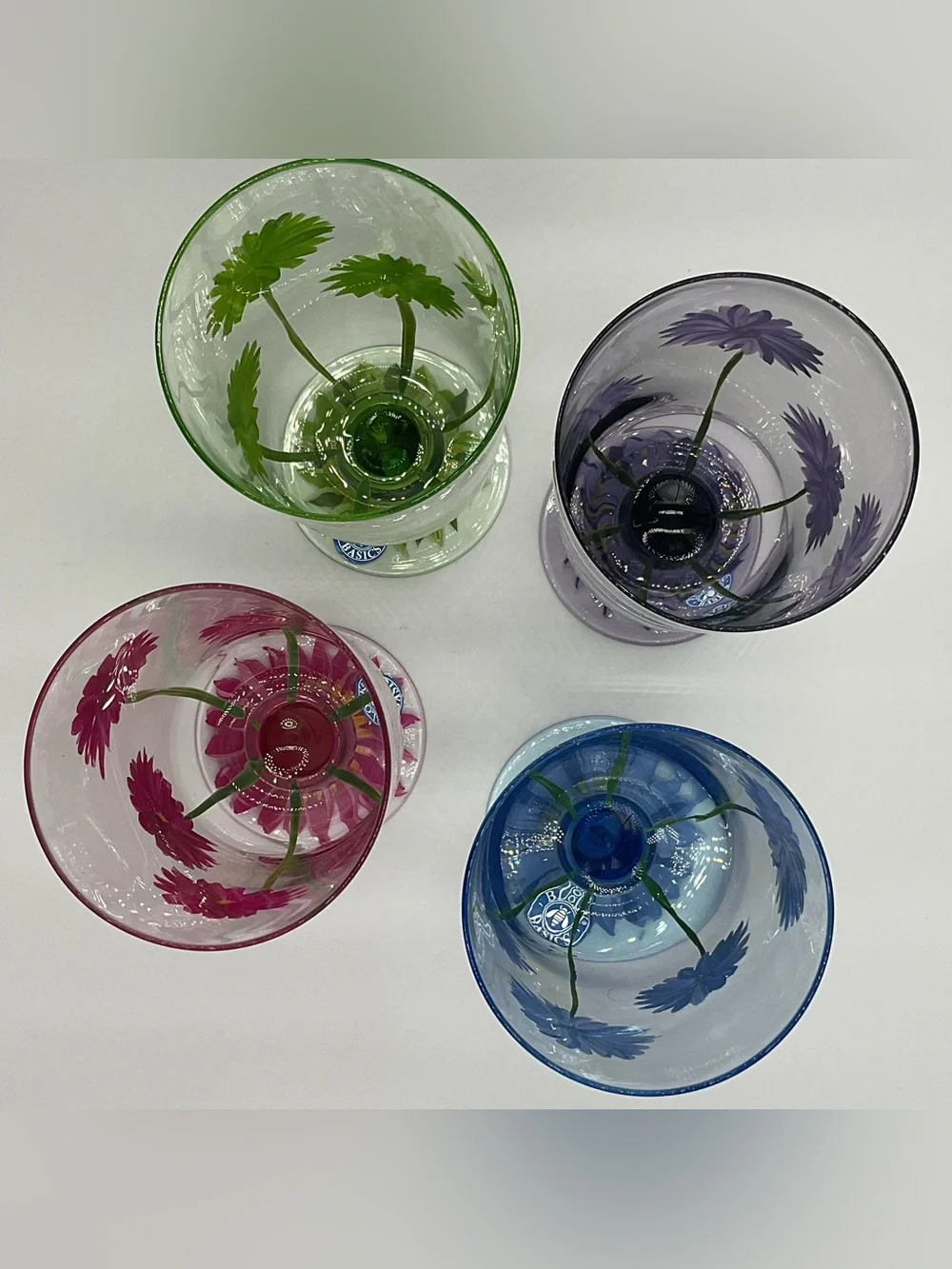 Block Crystal Daisy 4 Hand Painted All Purpose Water Tea Stemmed Glass Goblets